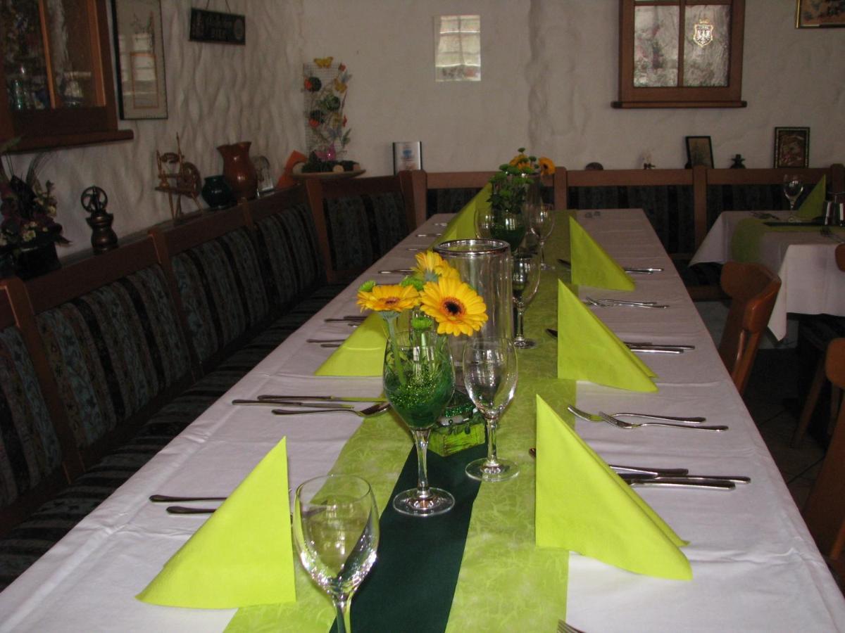 Restaurant / Pension Mainzer Tor Альсфельд Экстерьер фото