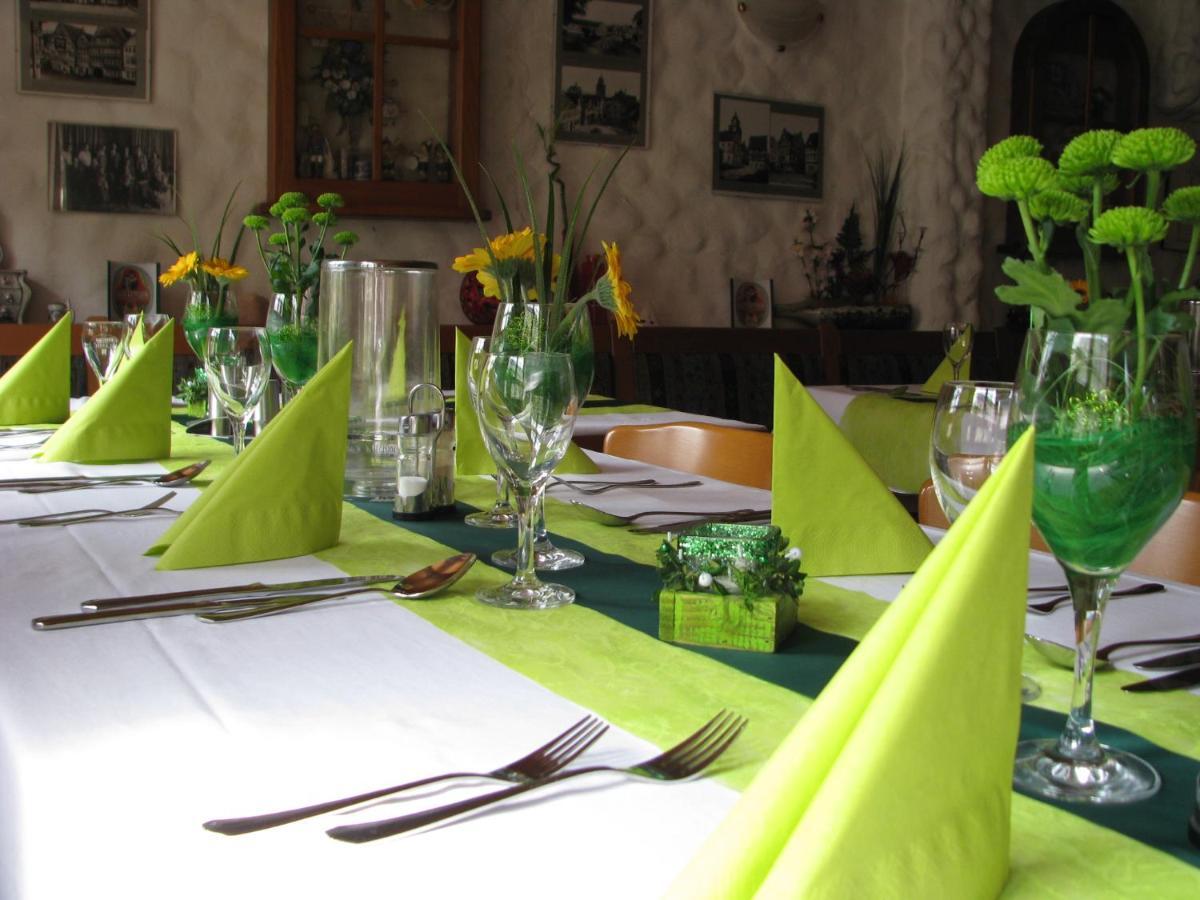 Restaurant / Pension Mainzer Tor Альсфельд Экстерьер фото